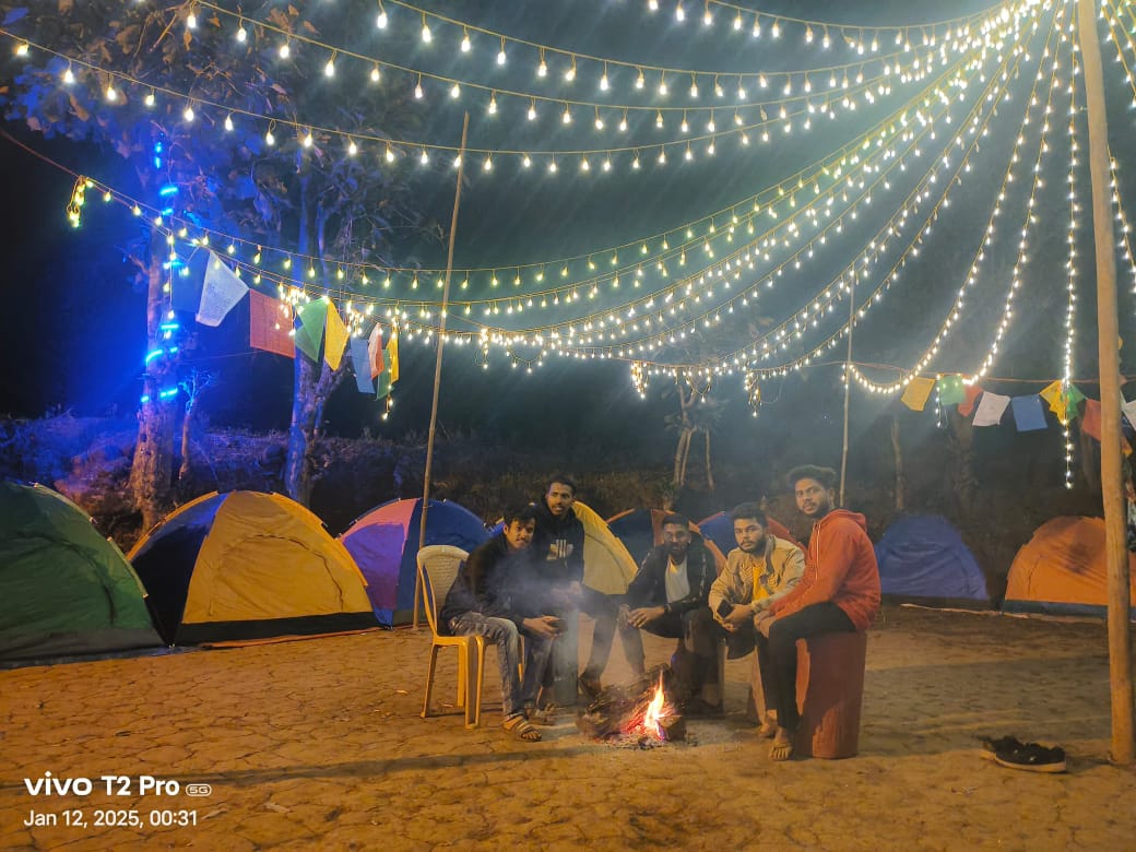 Lakeside Tent Stay